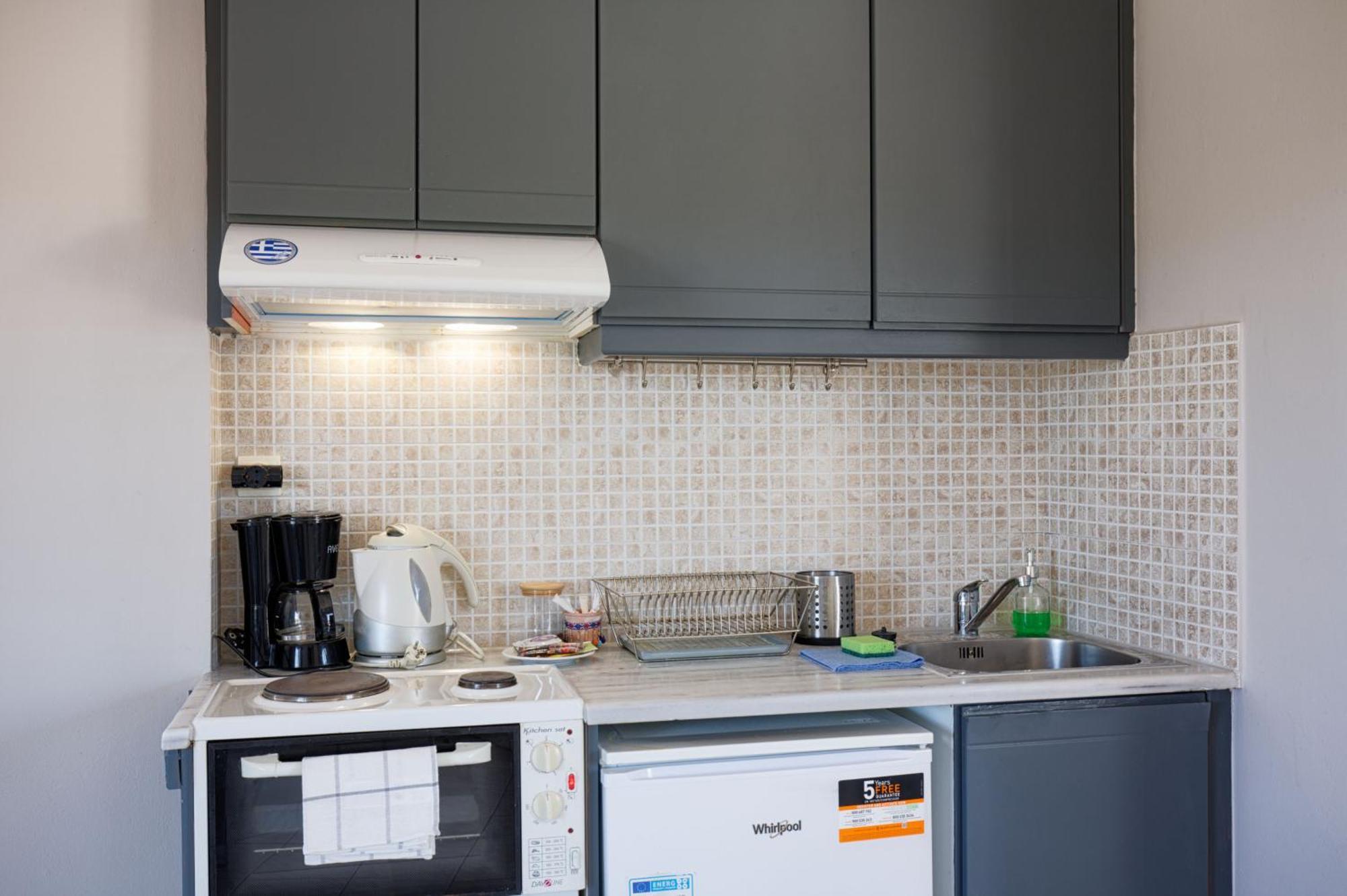 Yasmine Apartments And Rooms Kato Daratso Bagian luar foto