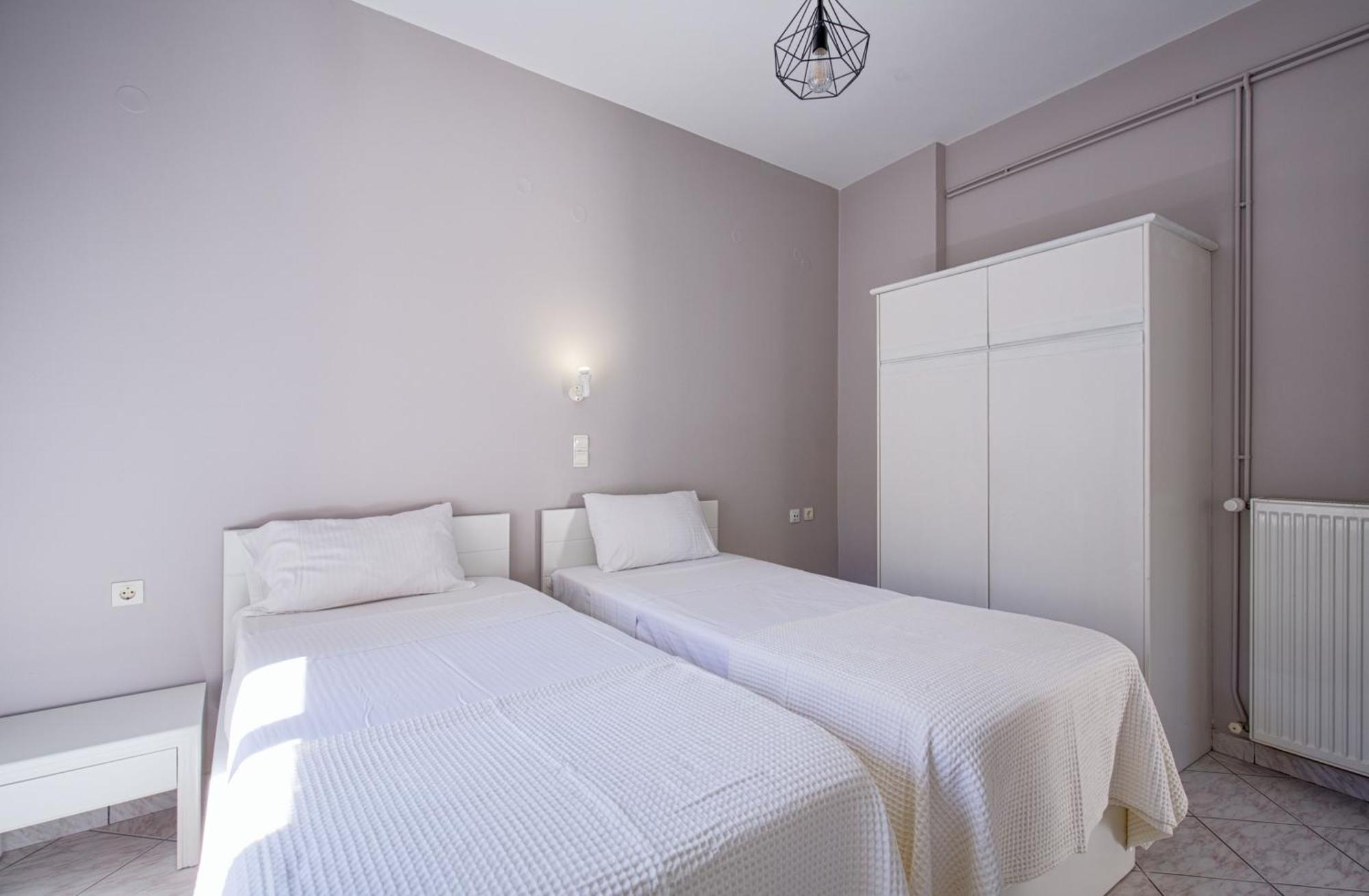 Yasmine Apartments And Rooms Kato Daratso Bagian luar foto