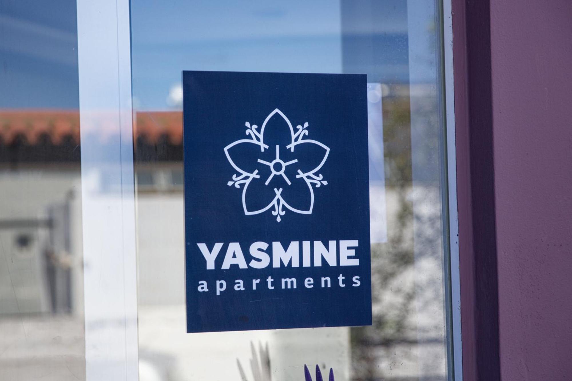 Yasmine Apartments And Rooms Kato Daratso Bagian luar foto